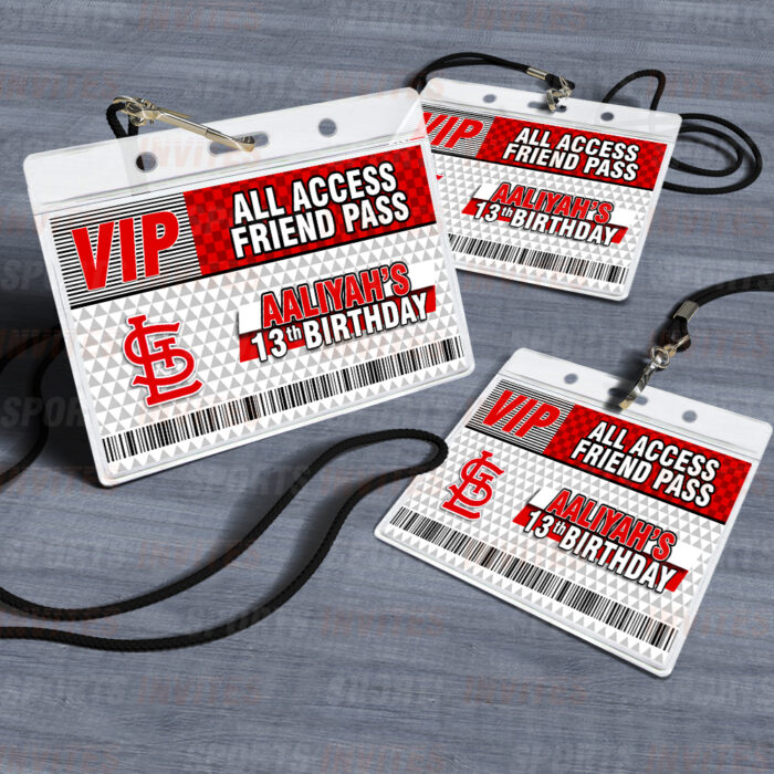 St. Louis Cardinals ID Badge Sports Party Lanyard Clear Plastic Horizontal Name Tags Holders
